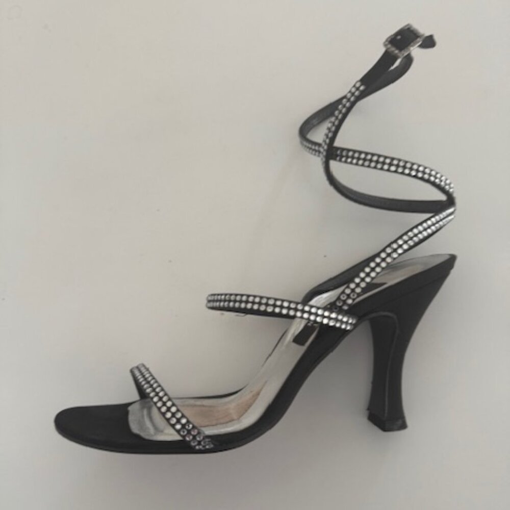Stuart Weitzman Crystal Rhinestone Strappy Sandals Heels 7.5